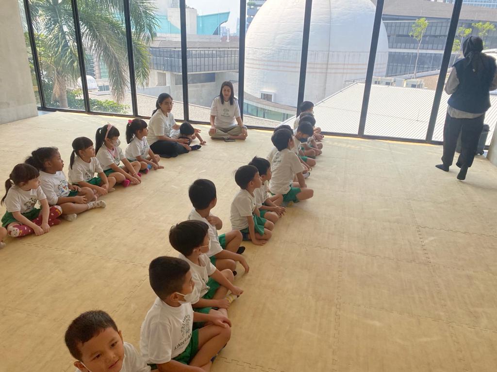 Wisata Literasi Kinderland Preschool Pulomas